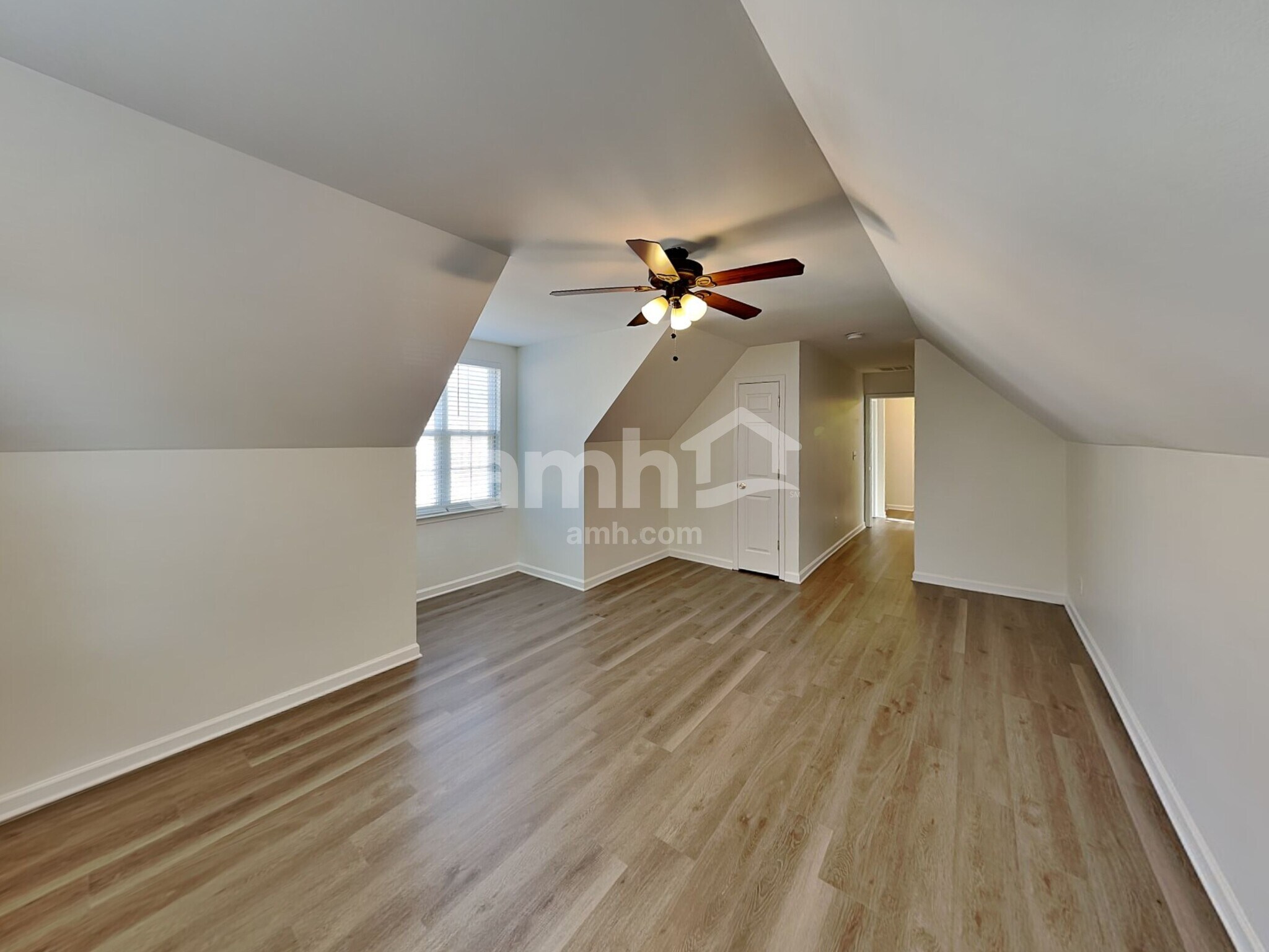 Building Photo - 154 Elrosa Rd