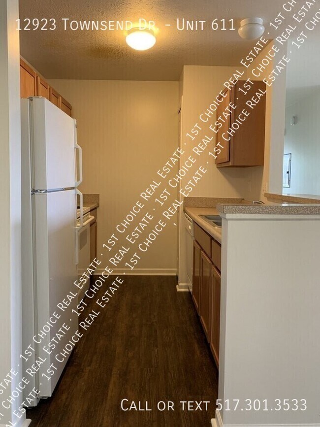 Building Photo - 12923 Townsend Dr