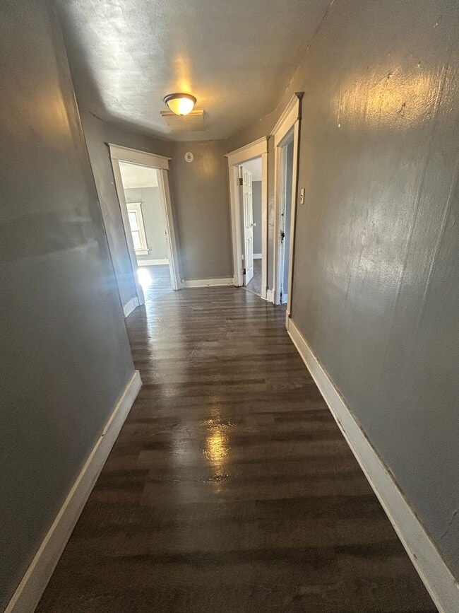 Building Photo - 121 W Indiana Ave