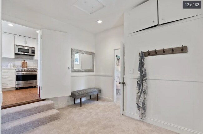 Building Photo - 16515 Marchmont Dr