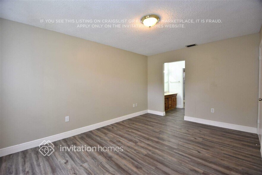 Building Photo - 11433 SW 74th Terrace
