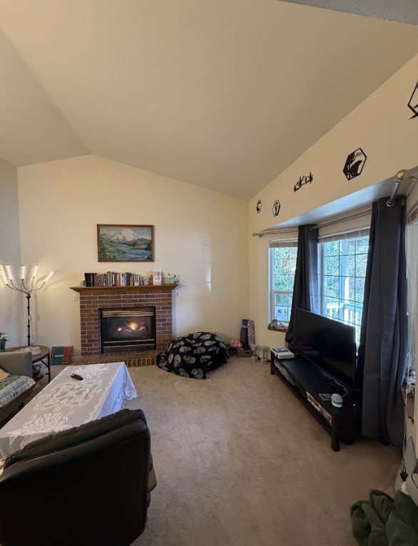 Building Photo - 2914 Sunset Dr W