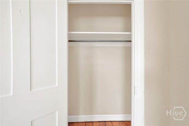 Building Photo - 32 E Taylor St