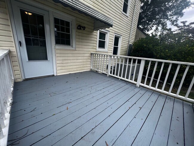 Building Photo - 8121 Old Ocean View Rd