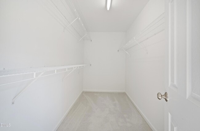 Building Photo - 930 Pristine Ln