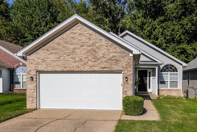 Building Photo - 11107 Meadow Chase Ct