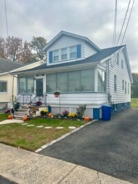 Building Photo - 19 Rose Ave