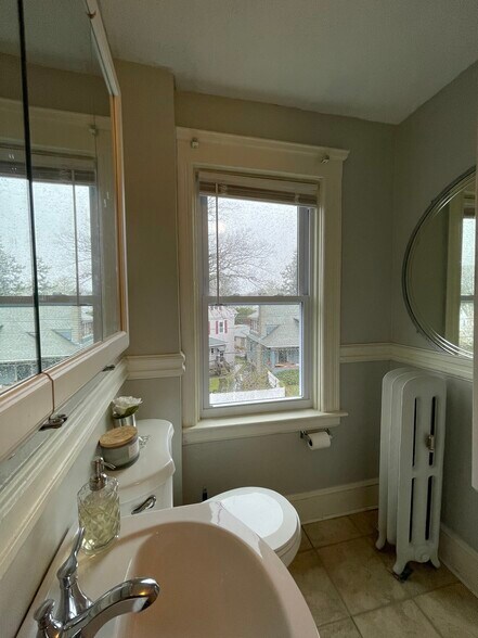 Building Photo - 1 Langham Rd