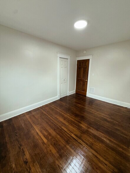 Building Photo - 61 Courtland Ave