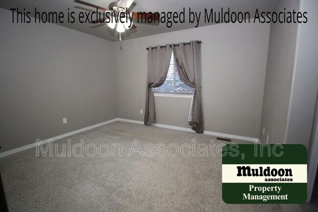 Building Photo - 8883 White Pr Vw