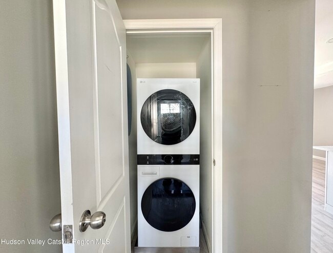 Building Photo - 46 North St