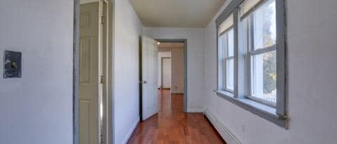 Building Photo - 882 Amboy Ave
