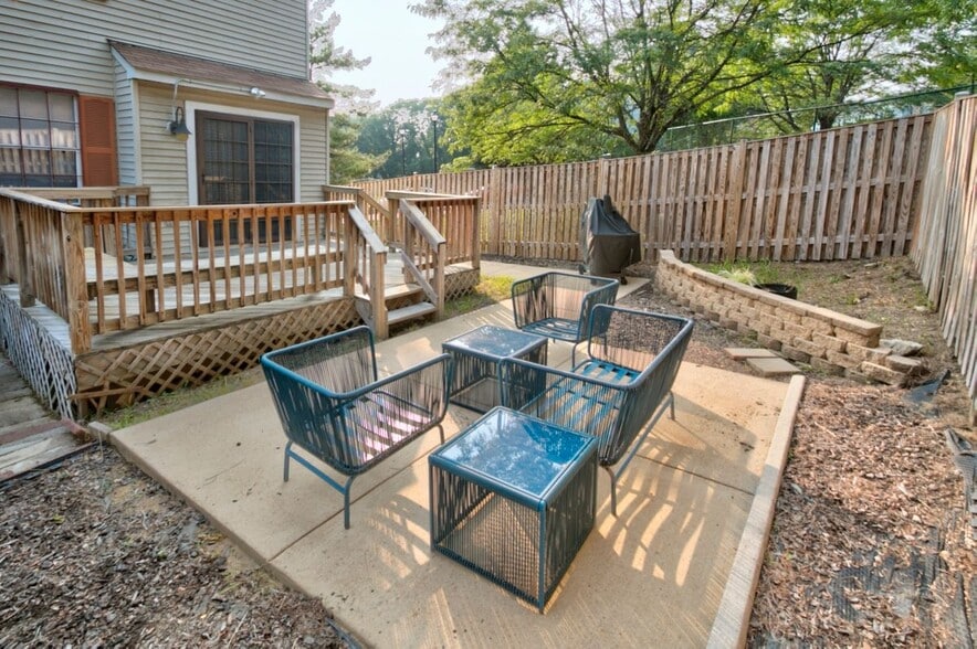 Building Photo - 2813 31st Ave