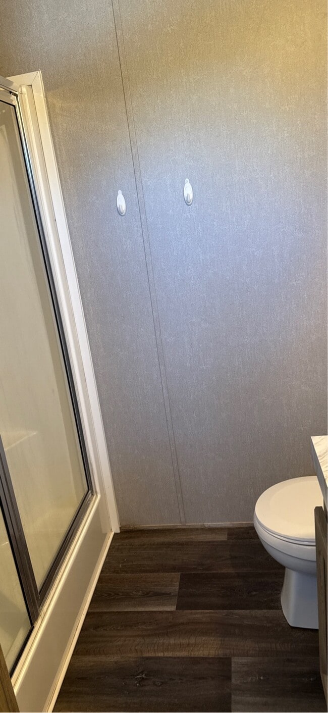 Building Photo - 129 W Spruce