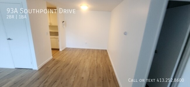 Building Photo - 93 Southpoint Dr