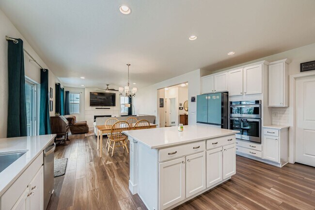 Building Photo - Gorgeous contemporary home in Morgan Hill,...