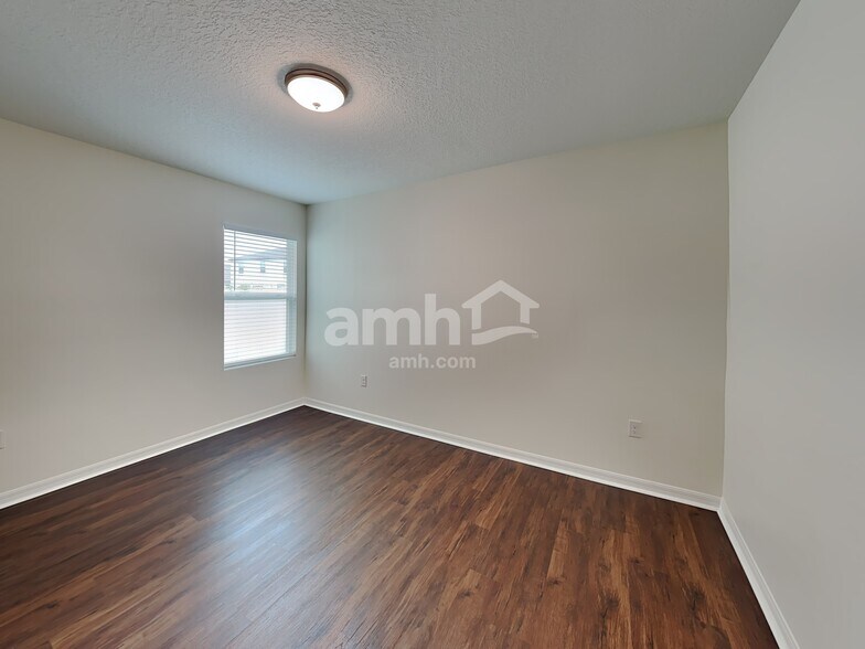 Building Photo - 4117 Lindever Ln