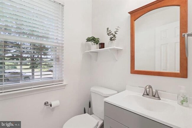 Building Photo - 6110 Hoskins Hollow Cir