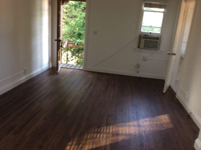 Building Photo - 359 Heather Heights Ct