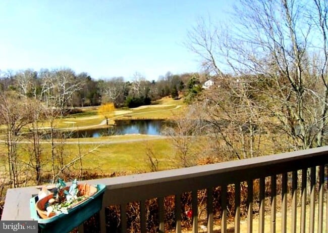 Building Photo - 19634 Club Lake Rd