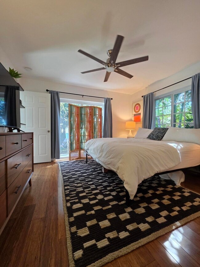 Building Photo - 1118 N K St