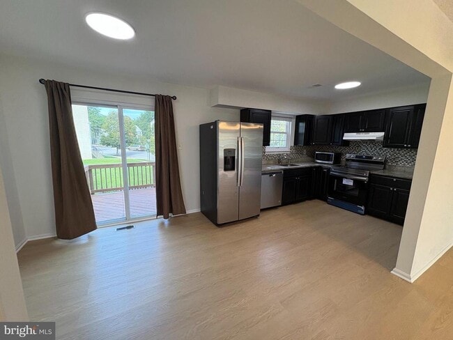Building Photo - 7818 Cloister Pl
