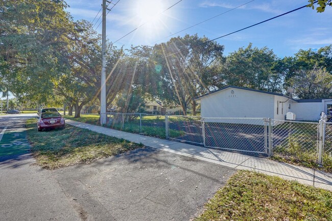 Primary Photo - 2231 NW 55th Ave