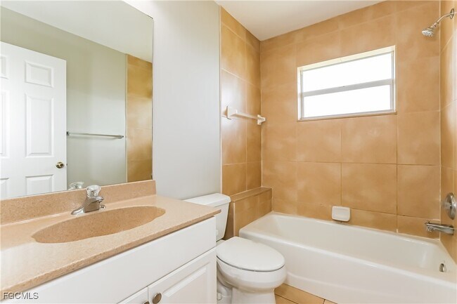 Building Photo - 5840 Regent Rd