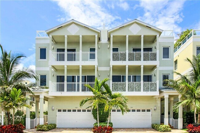 Building Photo - 340 Elm St