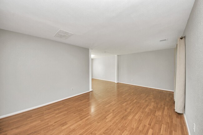 Building Photo - 3007 Cotter Lake Cir