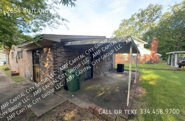 Building Photo - 2654 Rutland St