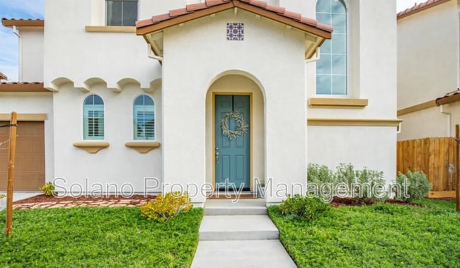 Building Photo - 537 Lavender Dr
