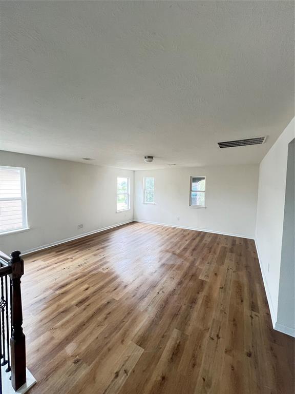 Building Photo - 4118 Lake Cypress Cir