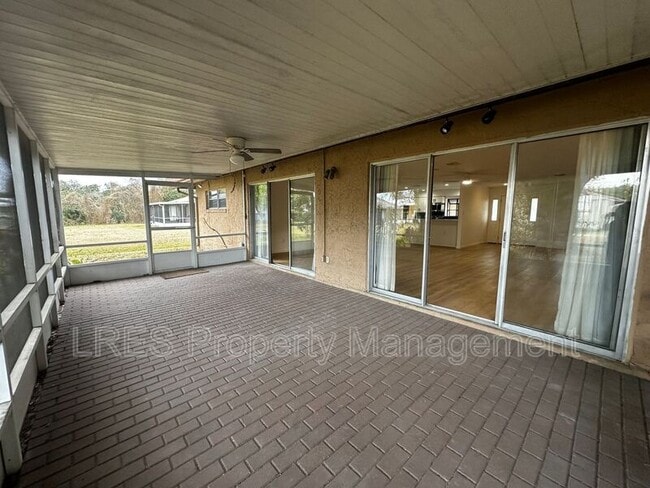 Building Photo - 10647 Deergrass Ln