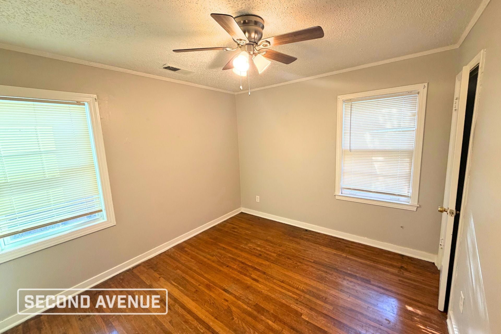 Building Photo - 2709 Henley Dr