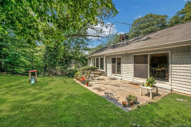 Building Photo - 9 Country Rd