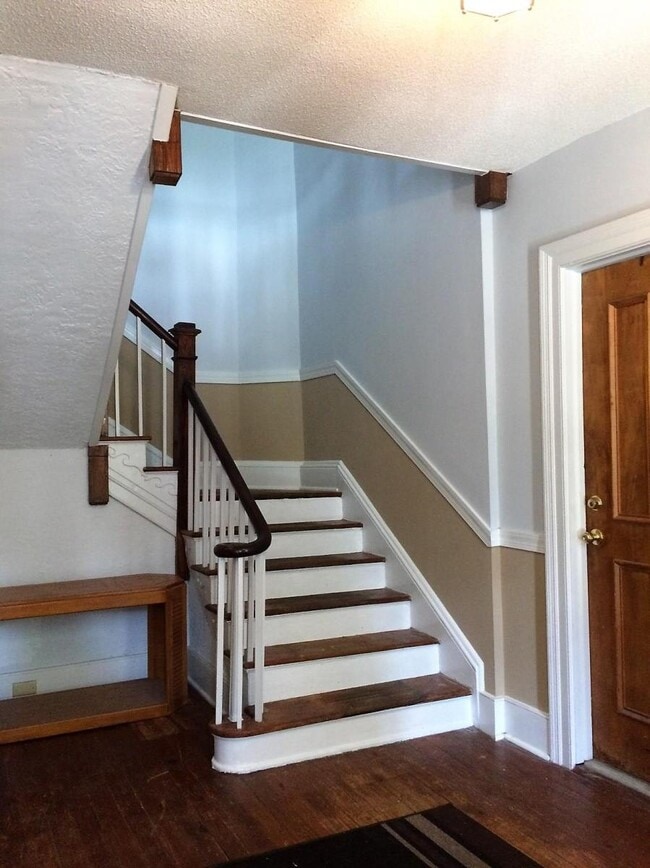 Building Photo - 350 Telfair St