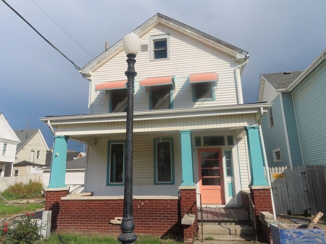 Building Photo - PLANNING ONLY - Mid May - Are you ready to take the next step with your business?  Commercial Hom...