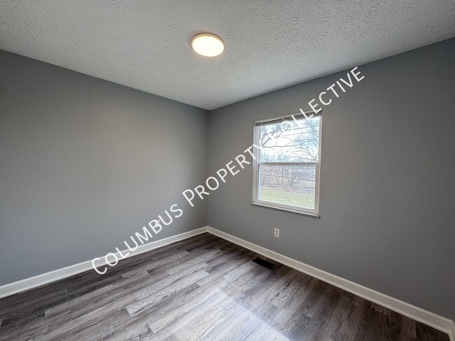 Building Photo - 4087 Greenery Dr