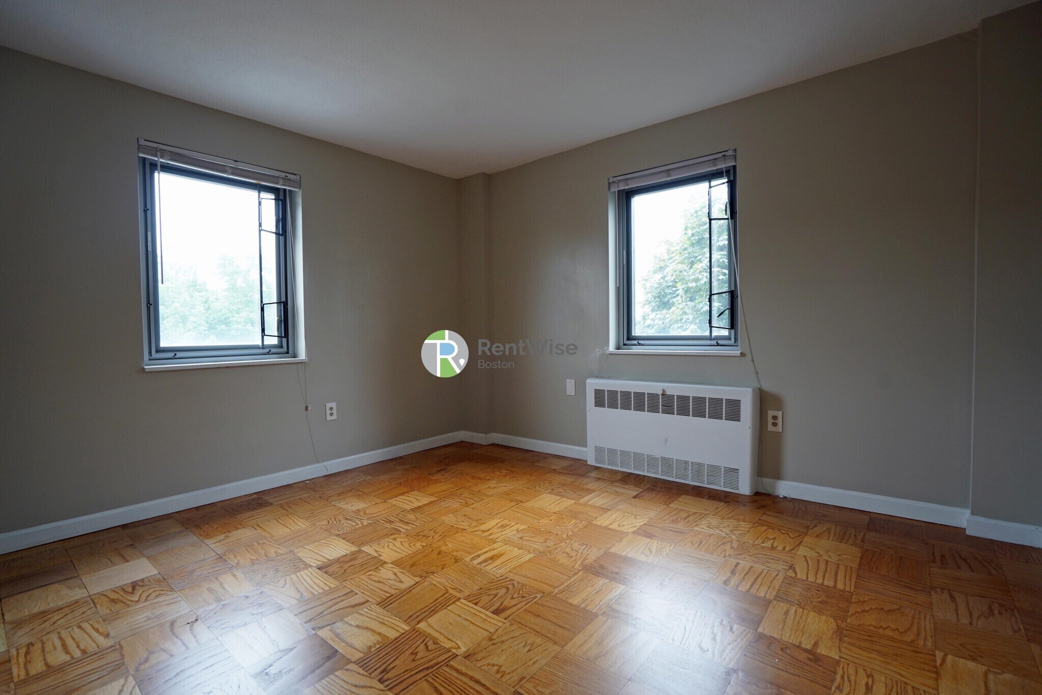 Building Photo - 125 Trapelo Rd