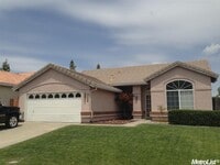 Building Photo - 2556 Du Bois Dr