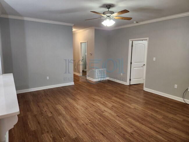 Building Photo - Gorgeous Find In West Little Rock! Reduced...