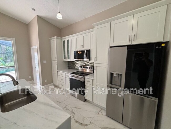 Building Photo - 1028 Kerwood Cir