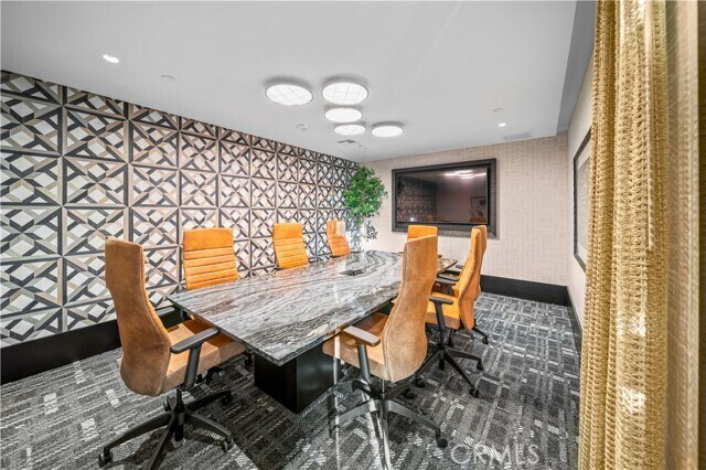 Building Photo - 565 Anton Blvd