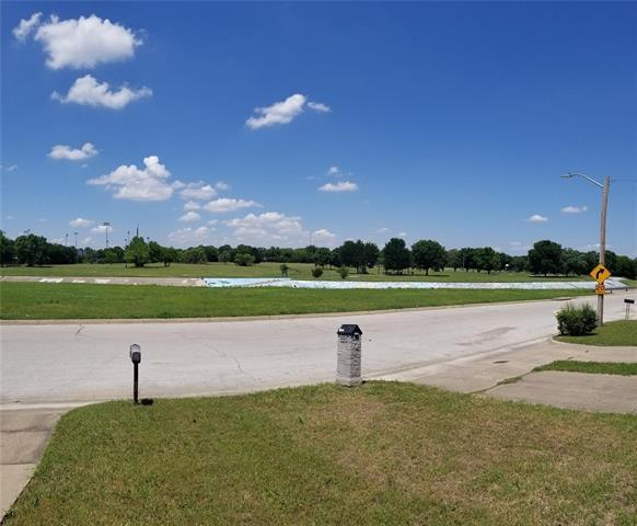 Building Photo - 2327 Woodmont Trail