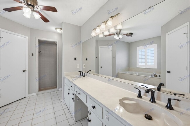 Building Photo - 1325 Bancroft Rd