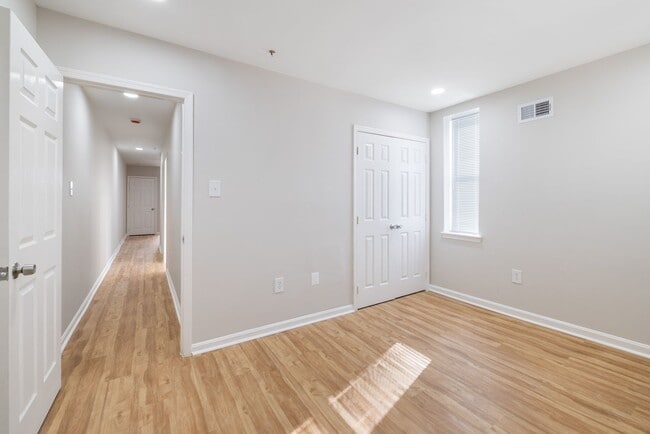 Building Photo - 2602 Ulman Ave