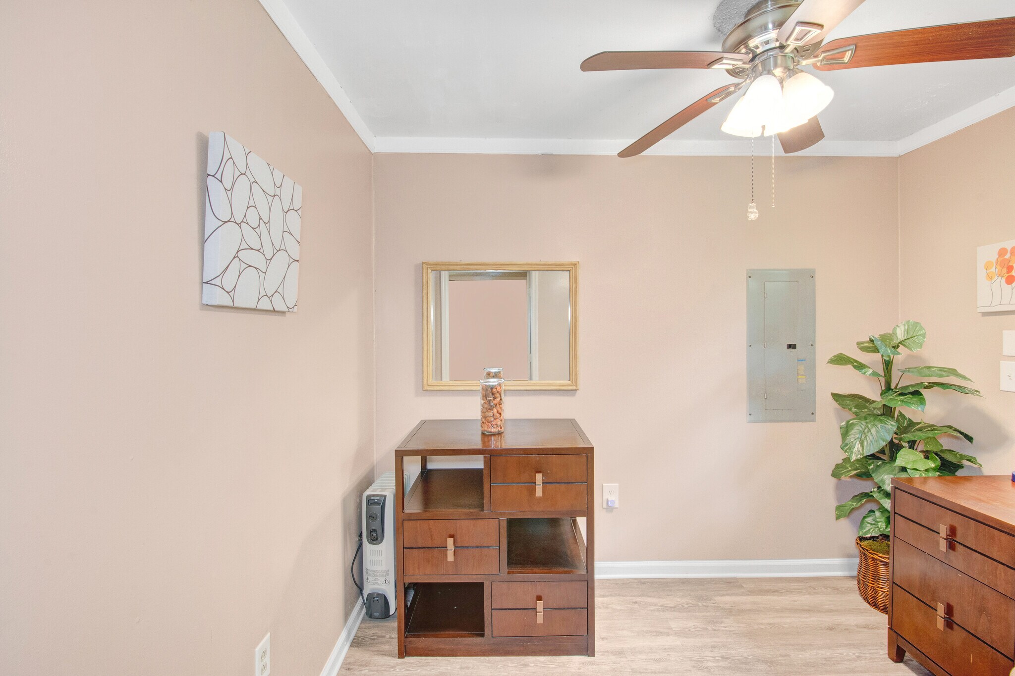 Building Photo - 2612 Couchville Pike