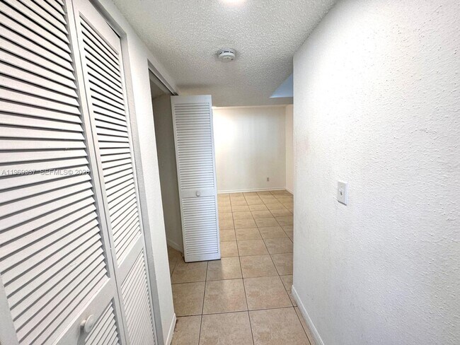 Building Photo - 4045 W McNab Rd