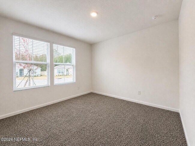 Building Photo - 350 Ardila Cir